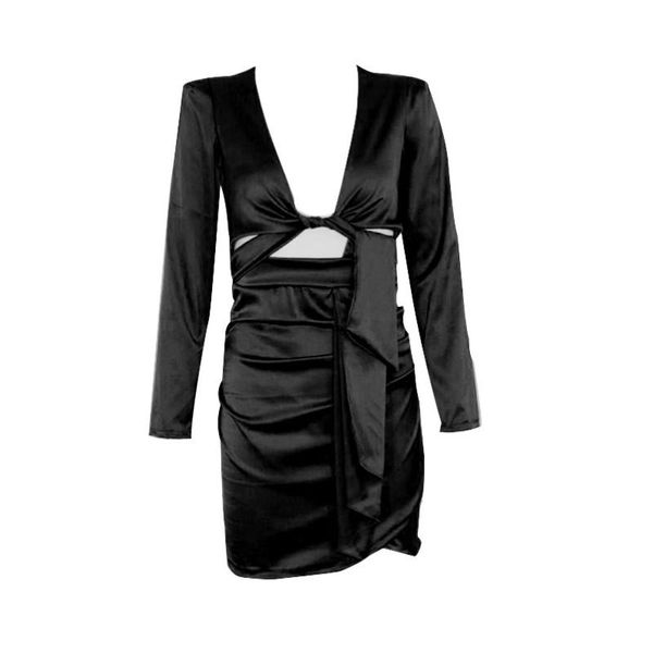 casual dresses women silk satin the queen of clubs party robe hollow out slim mini dress deep v neck beach holiday sun, Black;gray
casual dresses women silk satin the queen of clubs party robe hollow out slim mini dress deep v neck beach holiday sun, Black;gray
