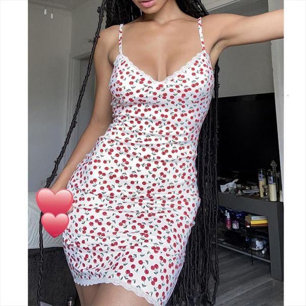 suspender summer short fashion women dress lace cherry printing flounce v neck tight bodycon slim spaghetti strap, Black;gray
suspender summer short fashion women dress lace cherry printing flounce v neck tight bodycon slim spaghetti strap, Black;gray