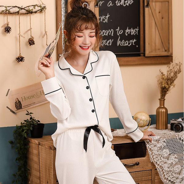 sleepwear spring cotton soft 2 pieces sleepwear pajamas set long sleeve trousers women homewear heart pattern he7y mr05, Black;red
sleepwear spring cotton soft 2 pieces sleepwear pajamas set long sleeve trousers women homewear heart pattern he7y mr05, Black;red