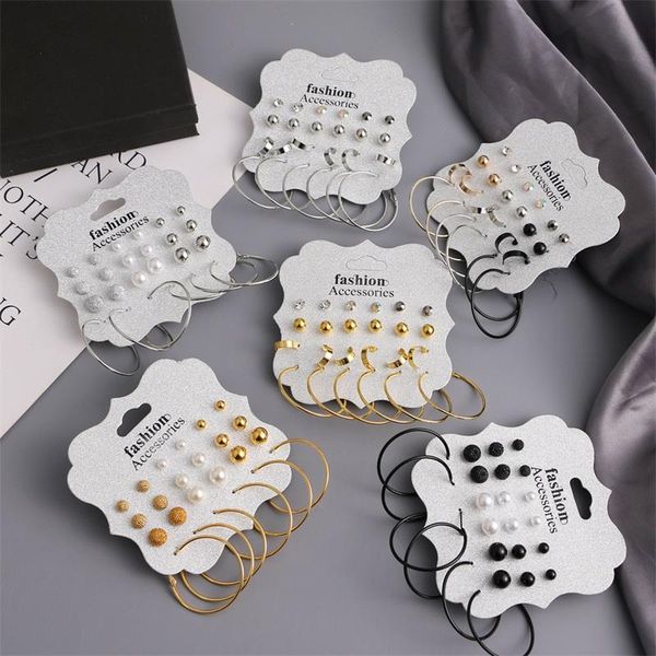 hoop & huggie en 18 pairs minimalist mixed small earrings set pearl zircon rhinestone geometric ear ring for women girls jewelry gifts, Golden;silver
hoop & huggie en 18 pairs minimalist mixed small earrings set pearl zircon rhinestone geometric ear ring for women girls jewelry gifts, Golden;silver