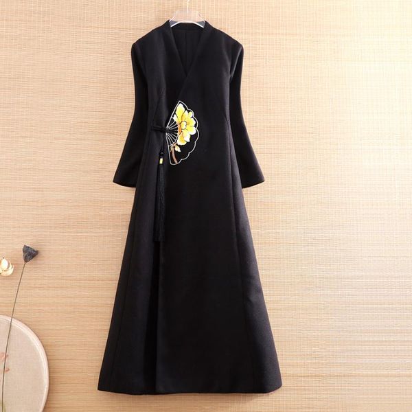 ethnic clothing autumn and winter women parka outerwear retro embroidery tassel elegant lady chinese style hanfu wool trench coat female s-x, Red
ethnic clothing autumn and winter women parka outerwear retro embroidery tassel elegant lady chinese style hanfu wool trench coat female s-x, Red