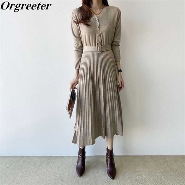 fall winter all-match knitted long dress elegant office ladies v-neck sleeve button pleated with sashes 210602, Black;gray
fall winter all-match knitted long dress elegant office ladies v-neck sleeve button pleated with sashes 210602, Black;gray