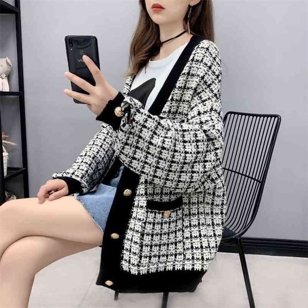 women loose knitted cardigan autumn winter casual v neck pocket outwear vintage single breasted warm plaid sweater 210522, White
women loose knitted cardigan autumn winter casual v neck pocket outwear vintage single breasted warm plaid sweater 210522, White