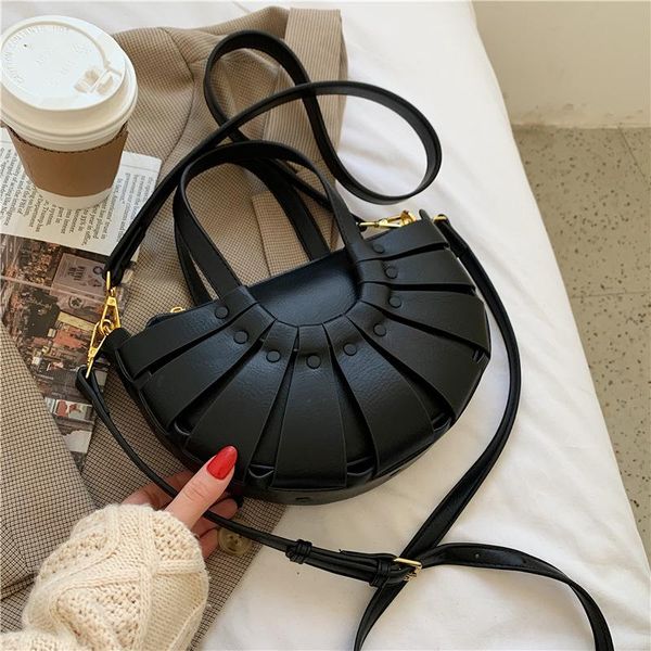 evening bags 2021 autumn and winter fashion ladies texture western personality messenger bag retro all-match handbag small female
evening bags 2021 autumn and winter fashion ladies texture western personality messenger bag retro all-match handbag small female