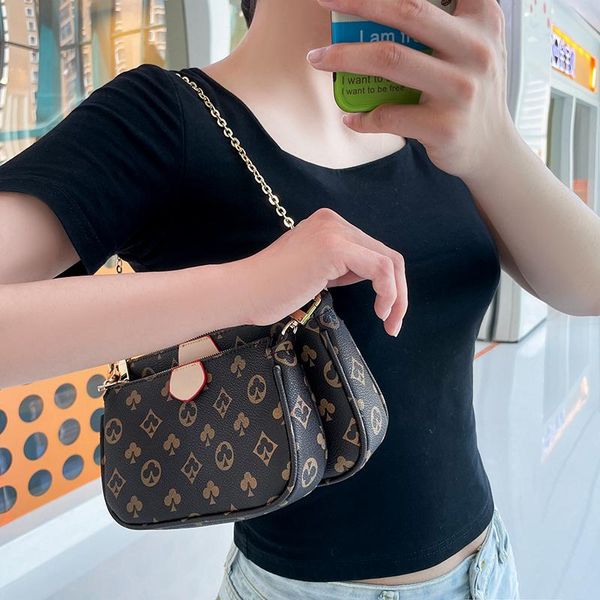 cross body vintage printing handbag 3-in-1 famous fashion brand messenger bags for women pu leather crossbody bag lady small purse
cross body vintage printing handbag 3-in-1 famous fashion brand messenger bags for women pu leather crossbody bag lady small purse