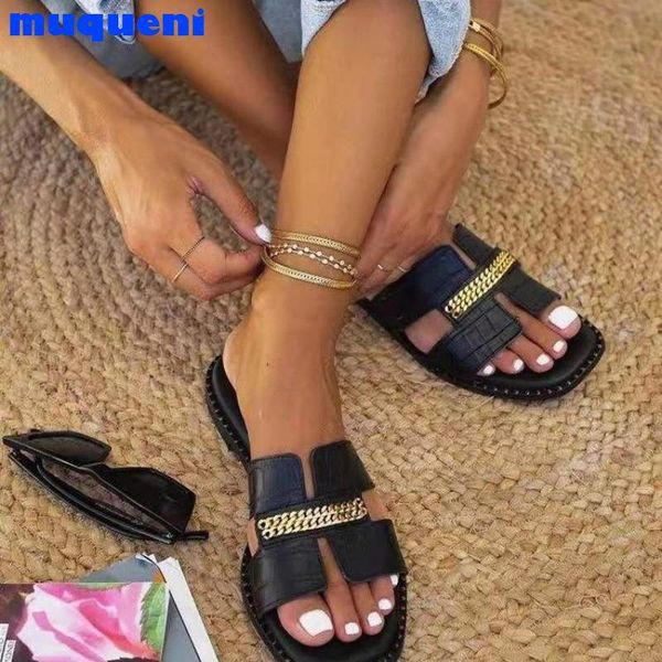 slippers non-slip all-match women's shoes summer metal decoration flat solid sandals, Black
slippers non-slip all-match women's shoes summer metal decoration flat solid sandals, Black