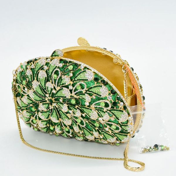 evening bags clutch bag with diamond ladies luxury elegant handbag single shoulder design
evening bags clutch bag with diamond ladies luxury elegant handbag single shoulder design