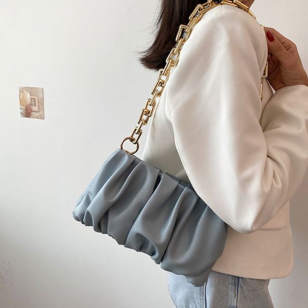 wind underarm women's pleated soft leather shoulder french design chain texture hand messenger bag
wind underarm women's pleated soft leather shoulder french design chain texture hand messenger bag