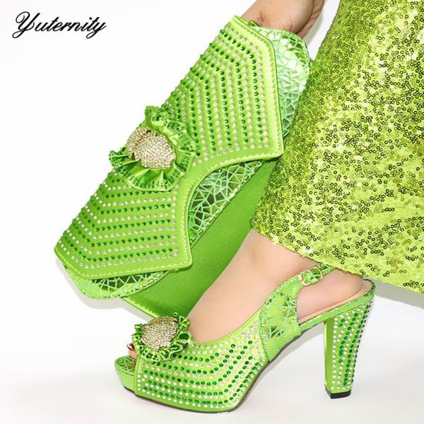 dress shoes summer beautiful crystal high heels with bag set italian style women green color and to match for party, Black
dress shoes summer beautiful crystal high heels with bag set italian style women green color and to match for party, Black