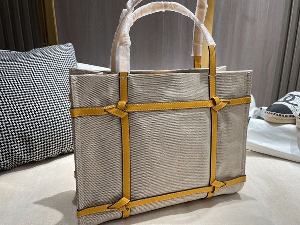 2021 designer bag fashion canvas women tote large handbags travel shopping bags lady handbag size 33x27cm fashionbag_s
2021 designer bag fashion canvas women tote large handbags travel shopping bags lady handbag size 33x27cm fashionbag_s