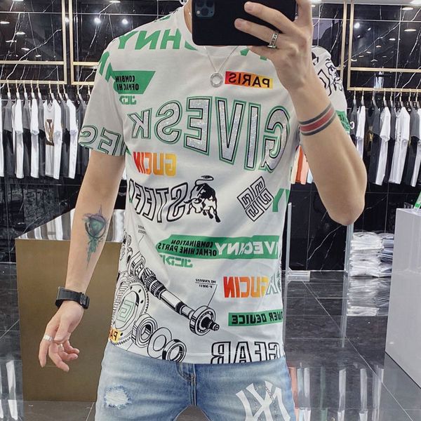 men's t-shirts 2021 will see single fashion letters printed around the thin neck fitting all-match short sleeve shirt, White;black
men's t-shirts 2021 will see single fashion letters printed around the thin neck fitting all-match short sleeve shirt, White;black