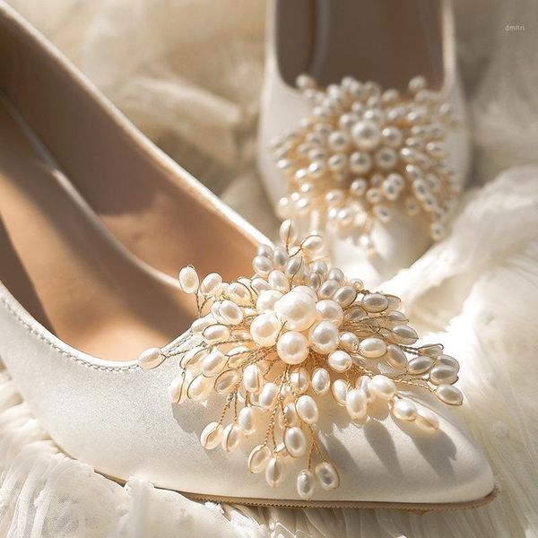 elegant clustered pearl flower satin wedding pumps bridal pointed toe evening dress heels thin high women slip on shoes, Black
elegant clustered pearl flower satin wedding pumps bridal pointed toe evening dress heels thin high women slip on shoes, Black