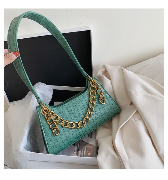 axillary foreign style women's 2021 new korean crocodile single shoulder ins fashion portable bag
axillary foreign style women's 2021 new korean crocodile single shoulder ins fashion portable bag