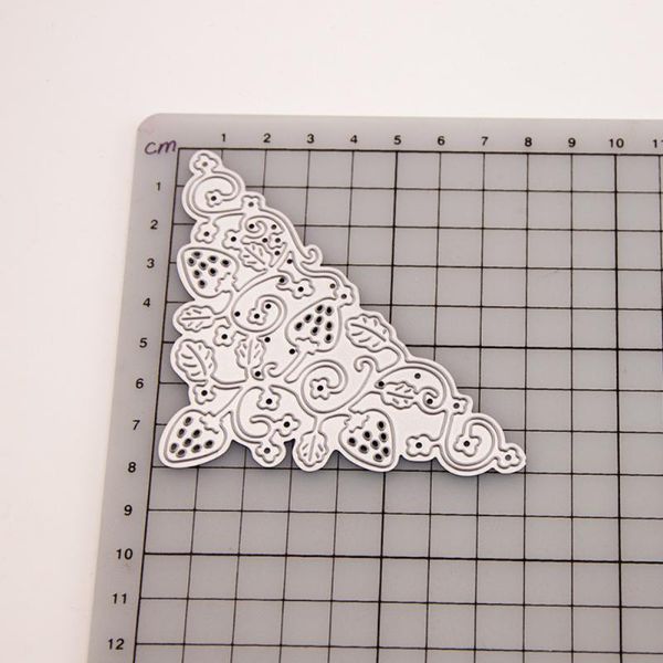 painting supplies irregular metal cutting dies strawberry decoration stencil scrapbooking po card paper embossing craft diy cut
painting supplies irregular metal cutting dies strawberry decoration stencil scrapbooking po card paper embossing craft diy cut