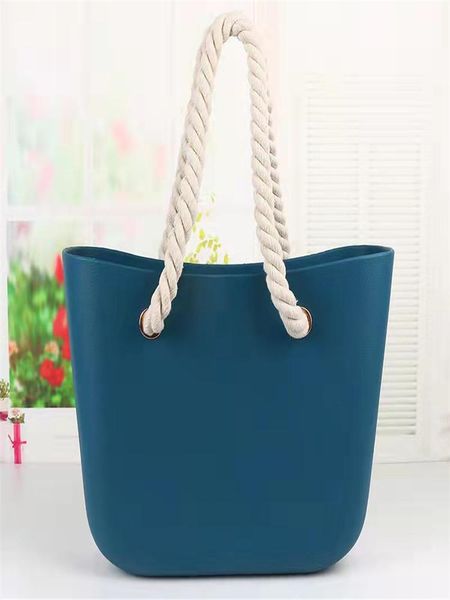 shoulder bags 2021 european and american ladies fashion style chain woven pillow bag 2274
shoulder bags 2021 european and american ladies fashion style chain woven pillow bag 2274