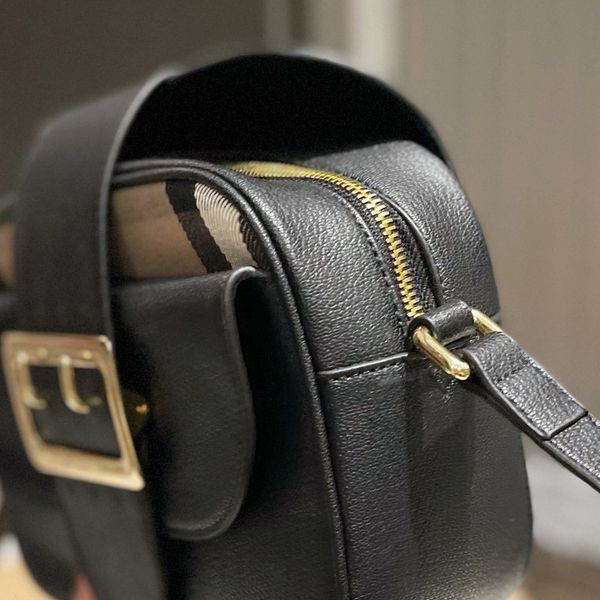 2022messenger bag postman purse crossbody bags buckle handbag classic letter metal hasp genuine leather canvas tartan patchwork
2022messenger bag postman purse crossbody bags buckle handbag classic letter metal hasp genuine leather canvas tartan patchwork