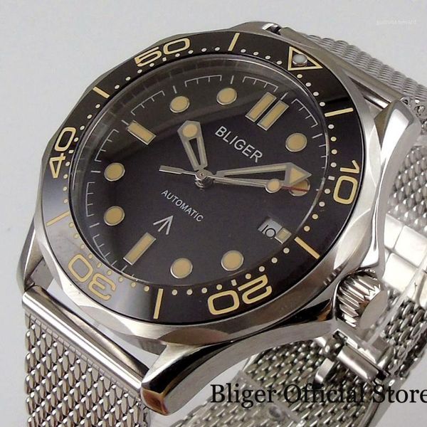 mechanical men watch black dial nh35 miyota 8215 date solid case mental bracelet wristwatches, Slivery;brown
mechanical men watch black dial nh35 miyota 8215 date solid case mental bracelet wristwatches, Slivery;brown
