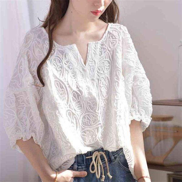 summer korea fashion women v-neck loose embroidery lace blouse femme all-matched casual sweet shirts plus size s733 210323, White
summer korea fashion women v-neck loose embroidery lace blouse femme all-matched casual sweet shirts plus size s733 210323, White