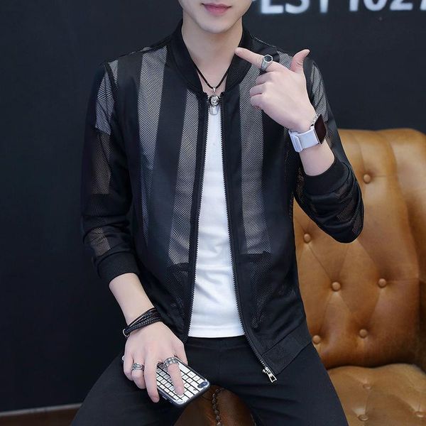 men's jackets 2021 autumn windbreaker long sleeved sunscreen flower jacket korean version handsome casual boys thin recommend sale, Black;brown
men's jackets 2021 autumn windbreaker long sleeved sunscreen flower jacket korean version handsome casual boys thin recommend sale, Black;brown