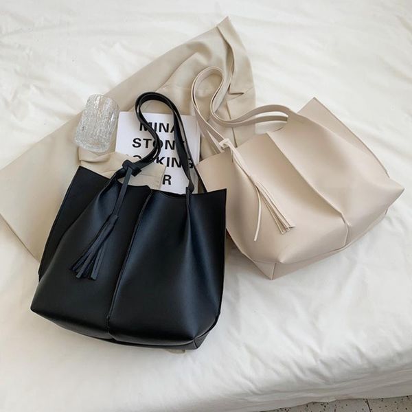 evening bags fashion women messenger bag shoulder pu leather solid color handbags female shopping tassel luxury purse crossbody
evening bags fashion women messenger bag shoulder pu leather solid color handbags female shopping tassel luxury purse crossbody
