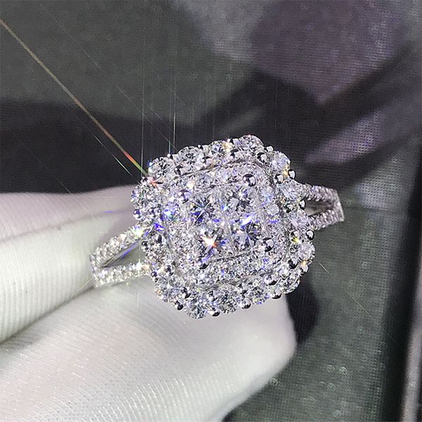 gorgeous square shape women ring full bling iced out micro pave crystal zircon dazzling bridal ring wedding engage ring, Slivery;golden
gorgeous square shape women ring full bling iced out micro pave crystal zircon dazzling bridal ring wedding engage ring, Slivery;golden