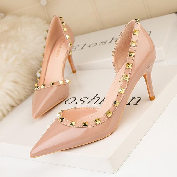 dress shoes 2021 v korean style fashion rivet high-heels women shallow mouth nude pointed toe women's single, Black
dress shoes 2021 v korean style fashion rivet high-heels women shallow mouth nude pointed toe women's single, Black