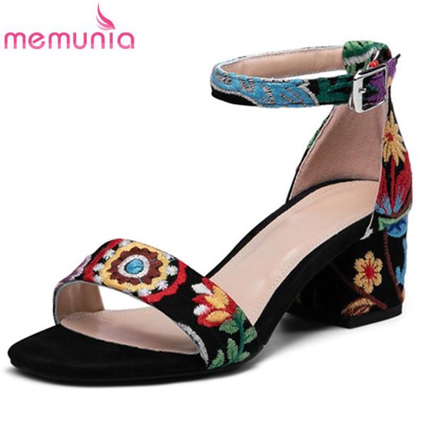 dress shoes memunia 2021 national style women sandals embroider buckle summer high heels comfortable fashion casual woman, Black
dress shoes memunia 2021 national style women sandals embroider buckle summer high heels comfortable fashion casual woman, Black