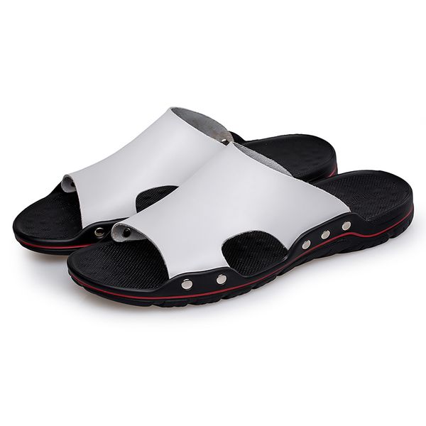 2021 new summer cool water flip flops men derma soft massage beach slippers fashion man casual sandals large size48, Black
2021 new summer cool water flip flops men derma soft massage beach slippers fashion man casual sandals large size48, Black