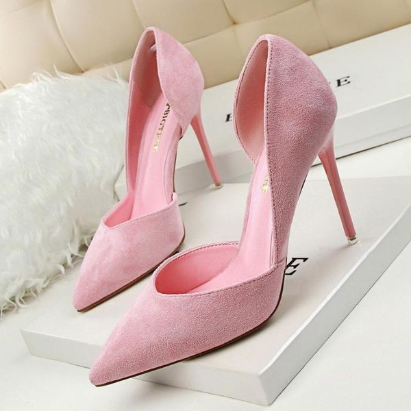 korean version of fashion, simple and elegant, thin stiletto high-heeled suede shallow mouth pointed side hollow women's shoes dress, Black
korean version of fashion, simple and elegant, thin stiletto high-heeled suede shallow mouth pointed side hollow women's shoes dress, Black
