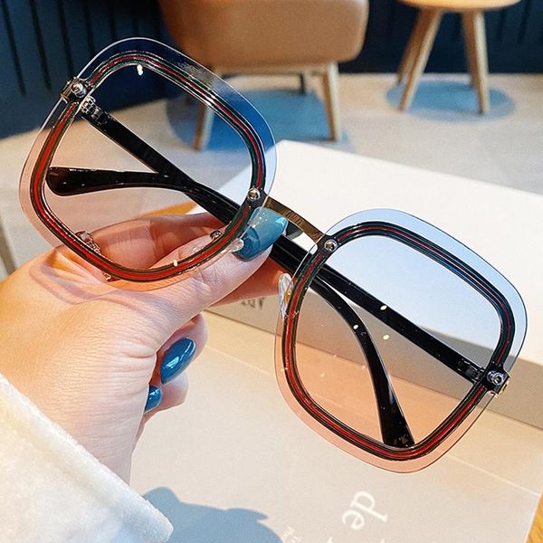sunglasses 2021 luxury rimless print stripe lens for women gradient square sun glasses female blue pink uv400 shades, White;black
sunglasses 2021 luxury rimless print stripe lens for women gradient square sun glasses female blue pink uv400 shades, White;black