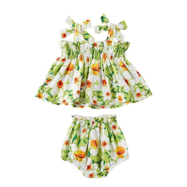 clothing sets 2021 infant baby girl's 2-pieces clothes set sweet strawberry/flower lace-up suspender and elastic waist short pants, White
clothing sets 2021 infant baby girl's 2-pieces clothes set sweet strawberry/flower lace-up suspender and elastic waist short pants, White