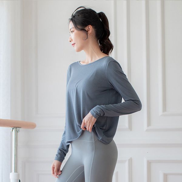 tees women's t-shirt loose blouse fast drying long sleeve yoga beautiful back hollow out training running sports fitns cloth women, White
tees women's t-shirt loose blouse fast drying long sleeve yoga beautiful back hollow out training running sports fitns cloth women, White