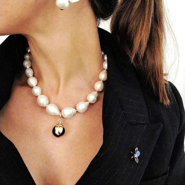 pendant necklaces 2021 trendy simple imitation pearl necklace for women feminine clavicle chain female jewellery accessories, Silver
pendant necklaces 2021 trendy simple imitation pearl necklace for women feminine clavicle chain female jewellery accessories, Silver