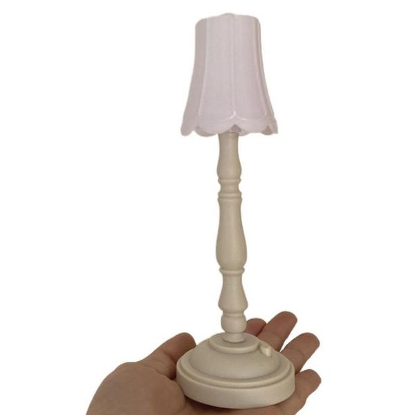 party decoration 18.5*6*3cm lr44 plastic study room hand-made personalized floor lamp mini night light festive gifts
party decoration 18.5*6*3cm lr44 plastic study room hand-made personalized floor lamp mini night light festive gifts