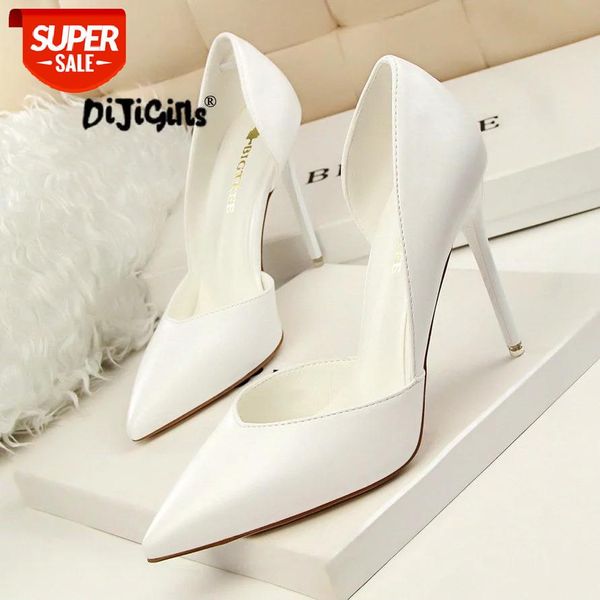dijigirls new summer shoes women elegant pumps fashion club ultra thin high shoes high-heeled hollow sweet stiletto #f439
dijigirls new summer shoes women elegant pumps fashion club ultra thin high shoes high-heeled hollow sweet stiletto #f439