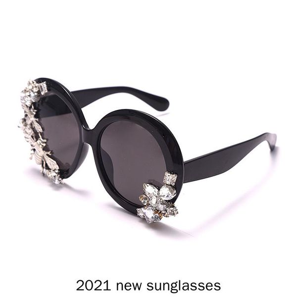 sunglasses fashion oversized round rhinestone women brand sun glasses female sparkling diamond gradient nx, White;black
sunglasses fashion oversized round rhinestone women brand sun glasses female sparkling diamond gradient nx, White;black