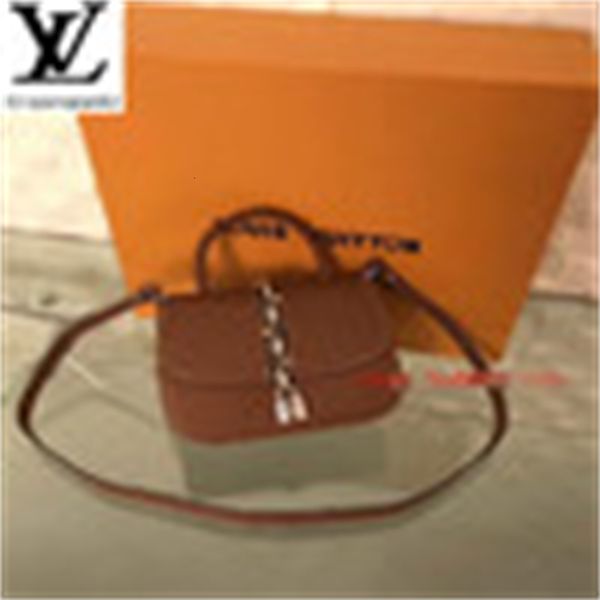 pm brand m54619 designer luxury bags c25g brown chain lock with marron handle saddle handbags bag chaln handles bag shoulder bags totes
pm brand m54619 designer luxury bags c25g brown chain lock with marron handle saddle handbags bag chaln handles bag shoulder bags totes