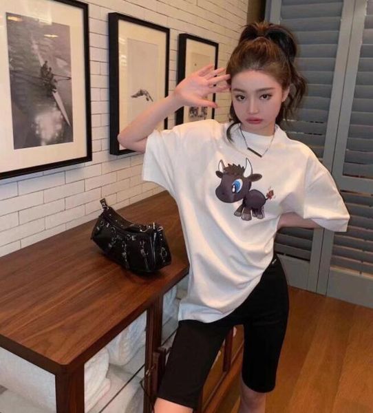 2021 mens and womens casual shortsleeved tshirt ox year limited festive calf print simple street style cotton round neck pullover bottom, White;black
2021 mens and womens casual shortsleeved tshirt ox year limited festive calf print simple street style cotton round neck pullover bottom, White;black