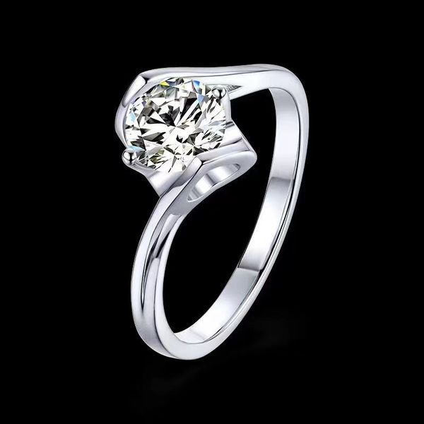 1 moissan diamond 925 silver women's ring fashion simple fresh atmosphere, Slivery;golden
1 moissan diamond 925 silver women's ring fashion simple fresh atmosphere, Slivery;golden