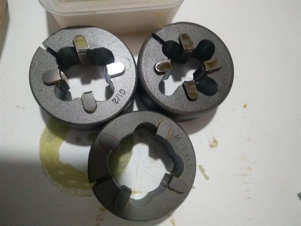 hand tools hard alloy. tungsten, thread die,g1/8 g3/8 g1/2 g5/8 g3/4 , metal working tool
hand tools hard alloy. tungsten, thread die,g1/8 g3/8 g1/2 g5/8 g3/4 , metal working tool