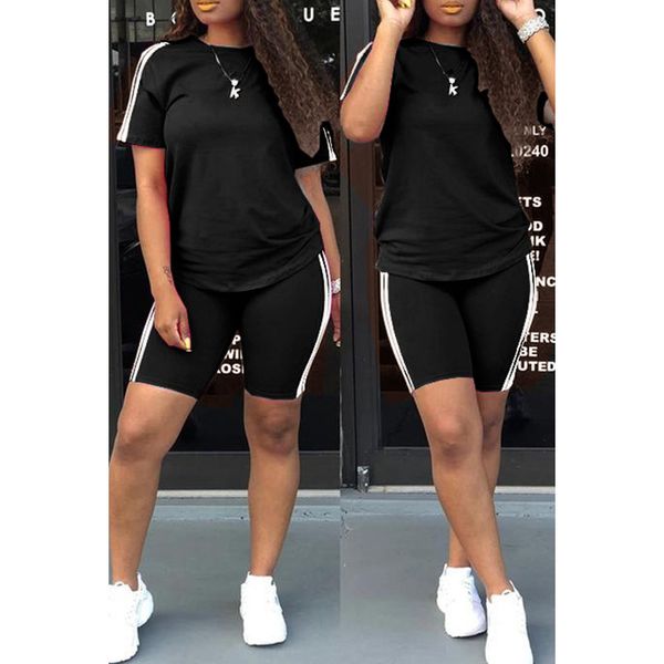 women's plus size tracksuits 2021 large fashion sports leisure t-shirt shorts suit for women
women's plus size tracksuits 2021 large fashion sports leisure t-shirt shorts suit for women