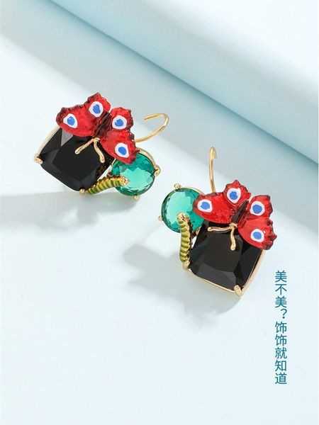 stud european and american style animal butterfly ear hook personality temperament clip without pierced earrings small jewelry, Golden;silver
stud european and american style animal butterfly ear hook personality temperament clip without pierced earrings small jewelry, Golden;silver