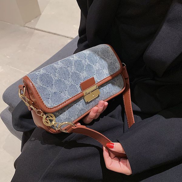 printed small bag women's versatile 2021 autumn fashion chain bag messenger single shoulder square
printed small bag women's versatile 2021 autumn fashion chain bag messenger single shoulder square