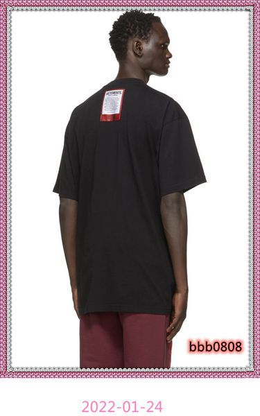 mens designer short sleeves red logo patch short-sleeved tee foam printing t-shirt men women oversize t-shirts top, White;black
mens designer short sleeves red logo patch short-sleeved tee foam printing t-shirt men women oversize t-shirts top, White;black