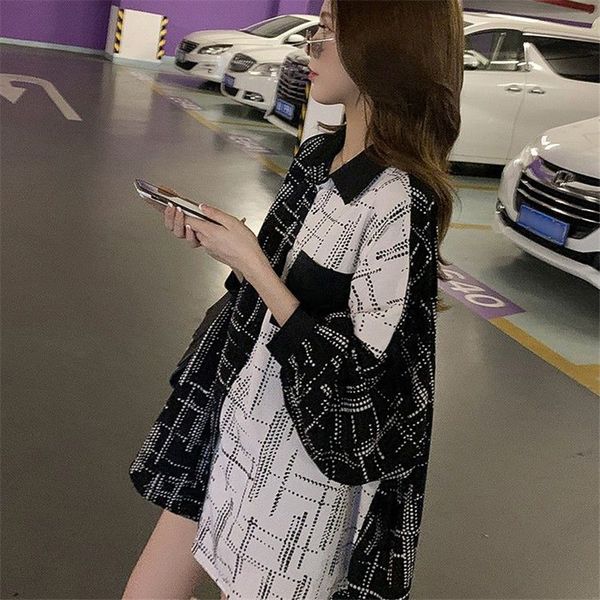 jacket spring summer women vintage all-match shirts loose oversize chiffon women's blouses shirt, Black;brown
jacket spring summer women vintage all-match shirts loose oversize chiffon women's blouses shirt, Black;brown