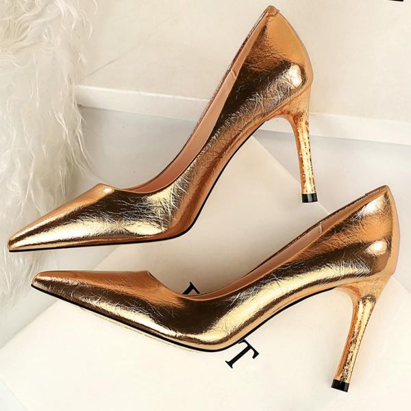 dress shoes 2021 women 8.5cm high heels glossy pumps lady scarpins gold valentine office wedding bridal quality prom party, Black
dress shoes 2021 women 8.5cm high heels glossy pumps lady scarpins gold valentine office wedding bridal quality prom party, Black