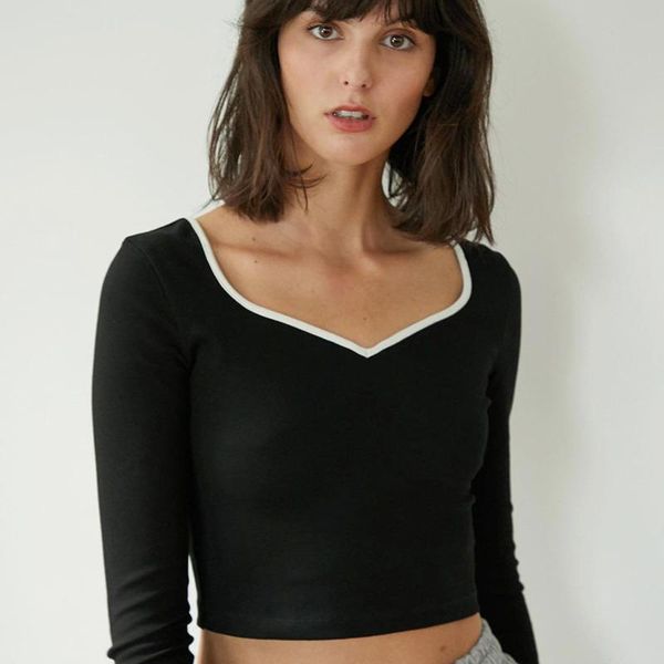 spring elegant women shirt long sleeve skinny stretchy v neck slim fit knitted short bottoming ladies t-shirt women's, White
spring elegant women shirt long sleeve skinny stretchy v neck slim fit knitted short bottoming ladies t-shirt women's, White
