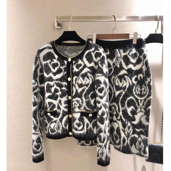 women's tracksuits cosmicchic 2021 women knitted 2 piece set cashmere black white rose print mohair cardigan jacket midi skirt wraps lo, Gray
women's tracksuits cosmicchic 2021 women knitted 2 piece set cashmere black white rose print mohair cardigan jacket midi skirt wraps lo, Gray