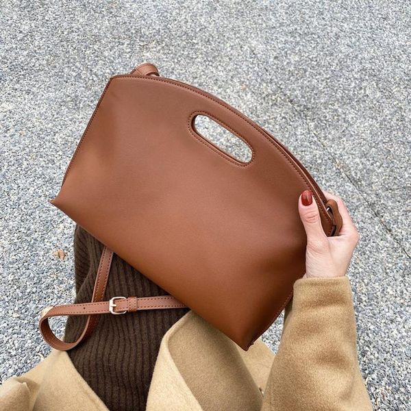 cross body fashion solid color handbag lady clutch leather envelope bag zipper evening female
cross body fashion solid color handbag lady clutch leather envelope bag zipper evening female