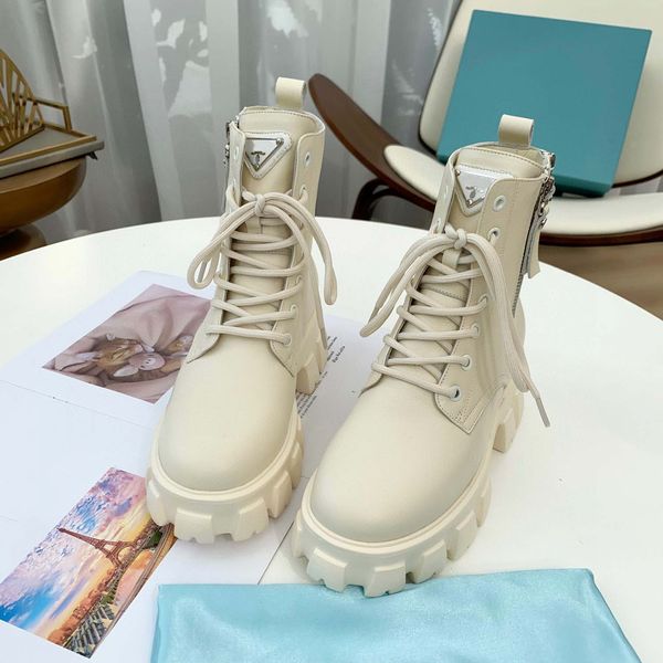 quality fashion leather star women shoes designer boots martin short spring ankle exquisite middle cylinder metal woman shoes booties bagsho, Black
quality fashion leather star women shoes designer boots martin short spring ankle exquisite middle cylinder metal woman shoes booties bagsho, Black